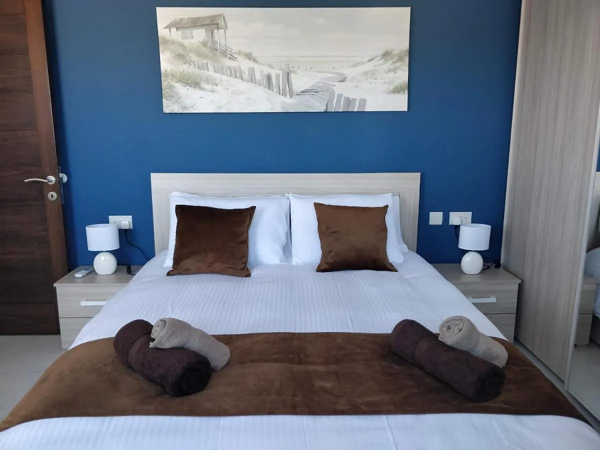 马尔萨斯卡拉Sea View Penthouse With Large Terrace Irom1-1公寓 公寓